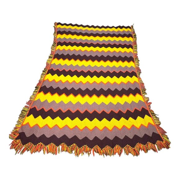 Vintage Chevron Afghan Sofa Throw Blanket Yellow Brown & Gray Fringe MCM Retro - Picture 3 of 4